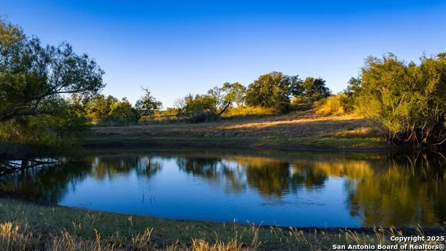7702 ranch road 965 Llano, TX 78643